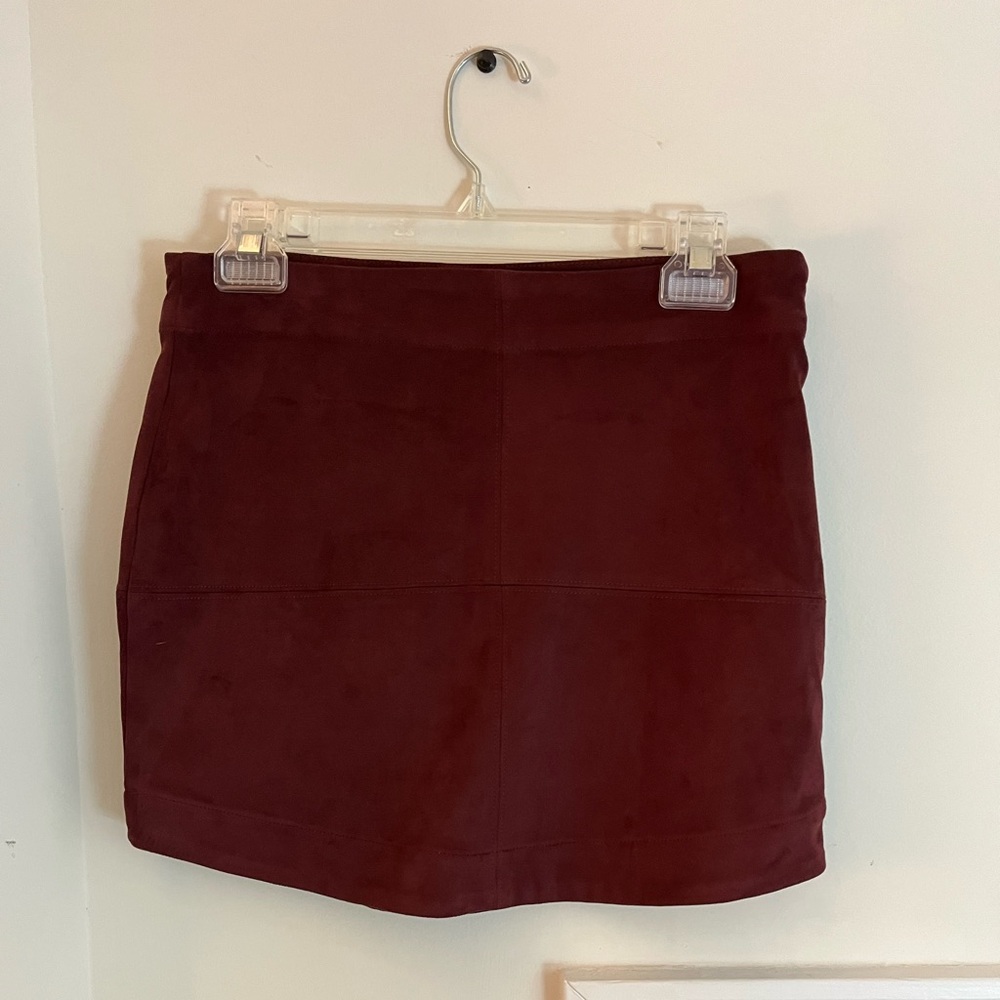 Mudpie red suede skirt